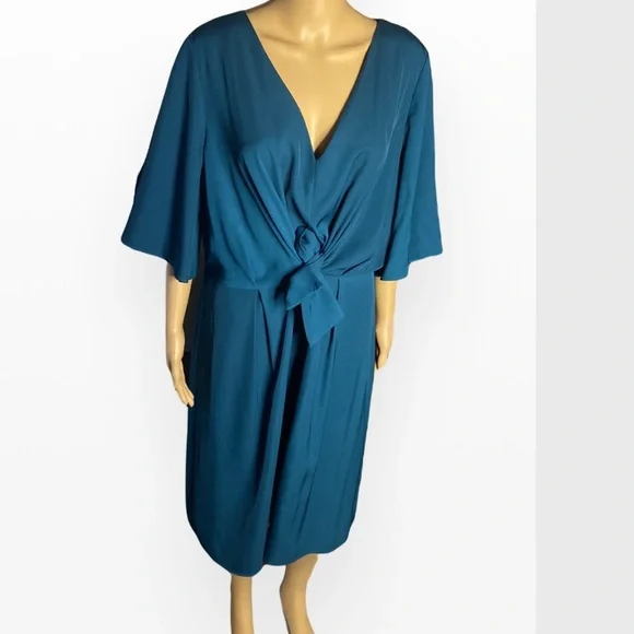 City Chic Women Plus Size 18 Teal Dress Knot Front - Picture 5 of 9